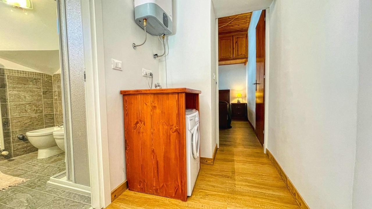 Appartamento Frejus - Affitti Bevi Italia บาร์โดเนกเกีย ภายนอก รูปภาพ